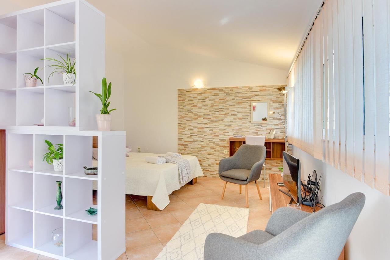 Holiday Home Batel プーラ エクステリア 写真